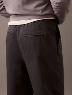 Calvin Klein Hose aus technischem Stretch^Herren Hosen & Shorts