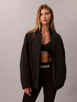 Calvin Klein Isolierte Reise-Bomberjacke^Damen Jacken & Pullovers|JackenFrisch Eingetroffen