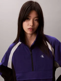 Calvin Klein Jacke aus Nylon in Blockfarben-Design mit Reißverschluss^Damen JackenFrisch Eingetroffen