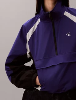 Calvin Klein Jacke aus Nylon in Blockfarben-Design mit Reißverschluss^Damen JackenFrisch Eingetroffen