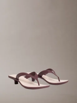 Calvin Klein Jamber - Zehentrenner-Sandalen mit Kitten-Heel-Absatz^Damen Slippers|SandalenFrisch Eingetroffen