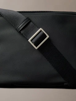 Calvin Klein Kameratasche aus wasserabweisendem Nylon^Herren Umhängetaschen & Schultertaschen|Taschen
