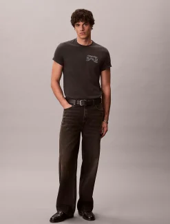 Calvin Klein Klassisches T-Shirt mit Logo-Box-Grafik^Herren T-shirts