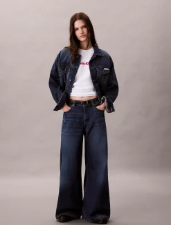 Calvin Klein Klassisches T-Shirt mit Logo-Grafik-Stickerei^Damen T-shirts & Tops