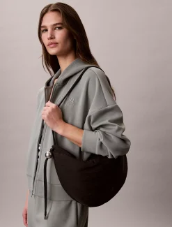 Calvin Klein Kleine Halbmondtasche aus Nylon^Damen SchultertaschenFrisch Eingetroffen|Taschen