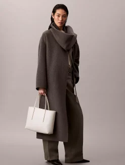 Calvin Klein Kleine Tote Bag mit beschichtetem Emblem^Damen Tote Bags|Taschen