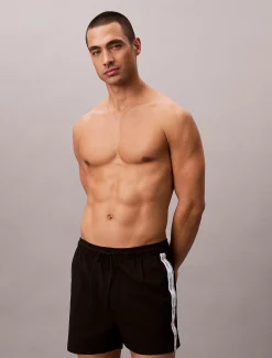 Calvin Klein Kurze Badeshorts mit Kordelzug - Logo Tape^Herren BademodeFrisch Eingetroffen