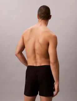 Calvin Klein Kurze Badeshorts mit Kordelzug - Logo Tape^Herren BademodeFrisch Eingetroffen