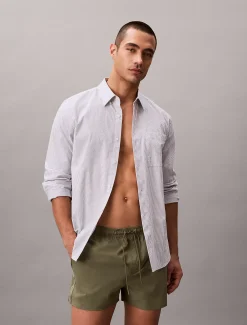 Calvin Klein Kurze Badeshorts mit Kordelzug - Logo Tape^Herren BademodeFrisch Eingetroffen