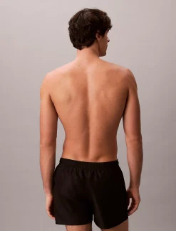 Calvin Klein Kurze Badeshorts mit Kordelzug - Intense Power^Herren BademodeFrisch Eingetroffen