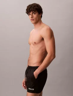 Calvin Klein Kurze Badeshorts mit Kordelzug - Intense Power^Herren BademodeFrisch Eingetroffen