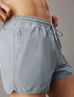 Calvin Klein Kurze Läufer-Badeshorts - CK Essentials^Herren BademodeFrisch Eingetroffen