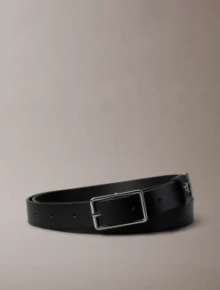 Calvin Klein Ledergürtel mit Metall-Monogramm^Damen Gürtel