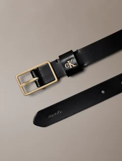 Calvin Klein Ledergürtel mit Metall-Monogramm^Damen Gürtel