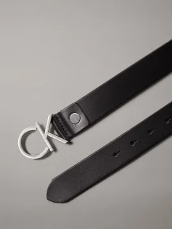 Calvin Klein Leder-Logo-Gürtel^Damen Gürtel