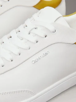 Calvin Klein Leder-Sneakers mit flachem Profil^Damen SneakerFrisch Eingetroffen