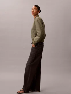 Calvin Klein Leicht gefütterte Nylon-Bomberjacke^Damen JackenFrisch Eingetroffen