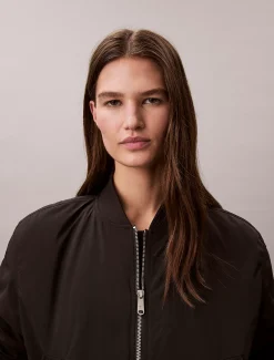 Calvin Klein Leicht gefütterte Nylon-Bomberjacke^Damen JackenFrisch Eingetroffen