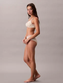 Calvin Klein Leicht gepolsterter, komplett abdeckender BH - Perfectly Fit Lace^Damen Dessous|Bhs & BralettesFrisch Eingetroffen