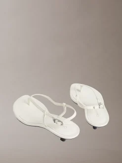 Calvin Klein Lina - Sandalen mit Kitten-Heel-Absatz aus Leder^Damen SandalenFrisch Eingetroffen