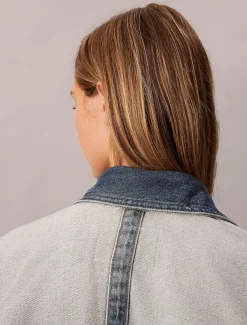 Calvin Klein Lässige Jeansjacke von innen nach außen gedreht^Damen JackenFrisch Eingetroffen