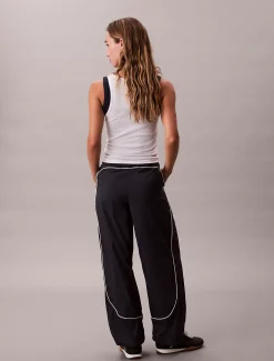 Calvin Klein Lässige Jogginghose aus Nylon im Knitter-Look^Damen Hosen & Shorts