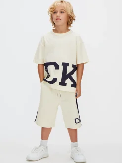 Calvin Klein Lässige Varsity-Logo-Shorts^Kinder Kleidung