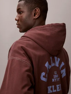 Calvin Klein Lässiger Hoodie aus Fleece mit grafischem Logo^Herren Hoodies & Sweatshirts