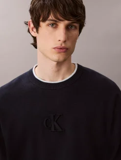Calvin Klein Lässiger Pullover mit geprägtem Monogramm-Logo^Herren Strickdesigns
