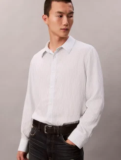 Calvin Klein Lässiges, gestreiftes Hemd aus Viskose-Mix mit Knopfleiste^Herren Hemden & Poloshirts