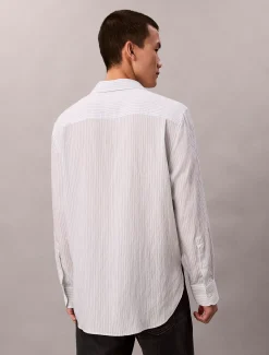 Calvin Klein Lässiges, gestreiftes Hemd aus Viskose-Mix mit Knopfleiste^Herren Hemden & Poloshirts