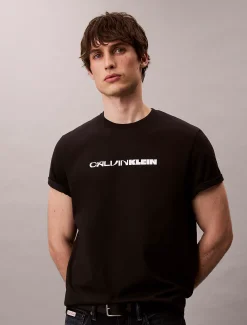 Calvin Klein Lässiges Logo-T-Shirt mit auffälliger Grafik^Herren T-shirts