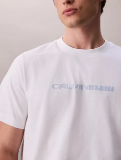 Calvin Klein Lässiges Logo-T-Shirt mit auffälliger Grafik^Herren T-shirts