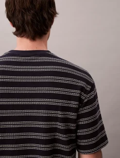 Calvin Klein Lässiges T-Shirt aus Jacquard mit Tasche und Streifenmuster^Herren T-shirts