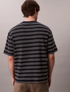 Calvin Klein Lässiges T-Shirt aus Jacquard mit Tasche und Streifenmuster^Herren T-shirts