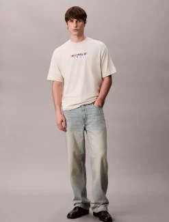 Calvin Klein Lässiges T-Shirt mit Block-Logo-Grafik^Herren T-shirts