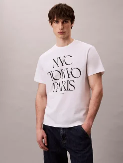 Calvin Klein Lässiges T-Shirt mit Flagship-Cities-Grafik^Herren T-shirts