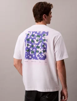 Calvin Klein Lässiges T-Shirt mit Grafik^Herren T-shirts