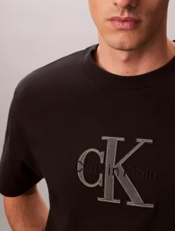 Calvin Klein Lässiges T-Shirt mit Logo-Applikation^Herren T-shirts