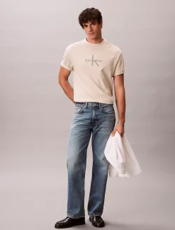 Calvin Klein Lässiges T-Shirt mit Logo-Applikation^Herren T-shirts