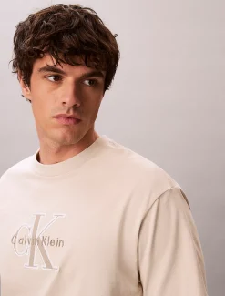Calvin Klein Lässiges T-Shirt mit Logo-Applikation^Herren T-shirts