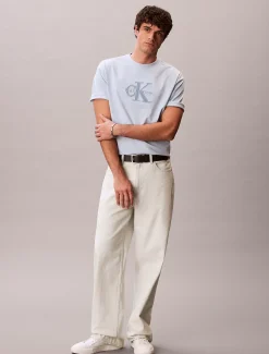 Calvin Klein Lässiges T-Shirt mit Logo-Applikation^Herren T-shirts