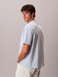 Calvin Klein Lässiges T-Shirt mit Logo-Applikation^Herren T-shirts