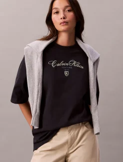 Calvin Klein Lässiges T-Shirt mit Schriftzug-Logo-Grafik^Damen T-shirts & Tops