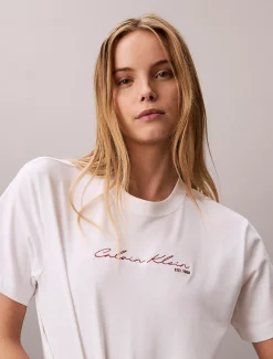Calvin Klein Lässiges T-Shirt mit Schriftzug-Logo^Damen T-shirts & Tops