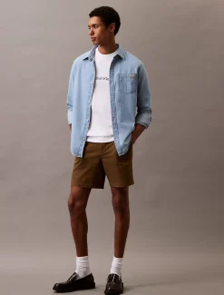 Calvin Klein Lässiges T-Shirt mit Standardlogo^Herren T-shirts