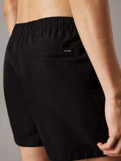 Calvin Klein Maßgenaue Badeshorts - CK Essentials^Herren BademodeFrisch Eingetroffen