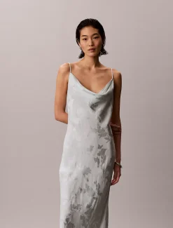 Calvin Klein Maxi-Slipkleid aus Satin-Jacquard^Damen Kleider & Röcke