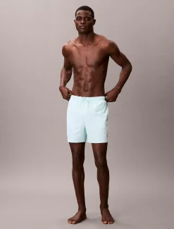 Calvin Klein Medium Badeshorts mit Tunnelzug – CK Monogram^Herren BademodeFrisch Eingetroffen