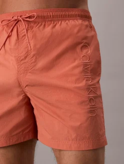 Calvin Klein Medium Badeshorts mit Tunnelzug - CK Tech^Herren BademodeFrisch Eingetroffen